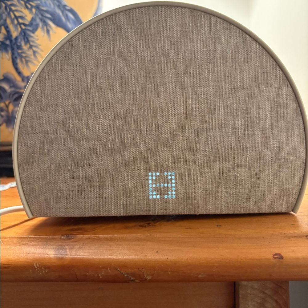Hatch Restore 2 Sunrise Alarm Clock and Sound Machine